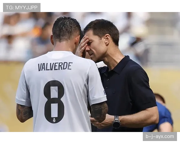 卡马文加领衔中场组合强势崛起,重塑球队战术格局引关注 卡马文加领衔中场组合强势崛起,重塑球队战术格局引关注